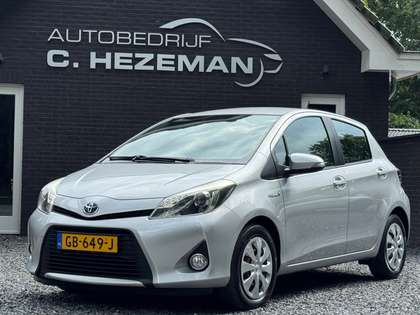 Toyota Yaris 1.5 Full Hybrid Aspiration Navigatie Camera