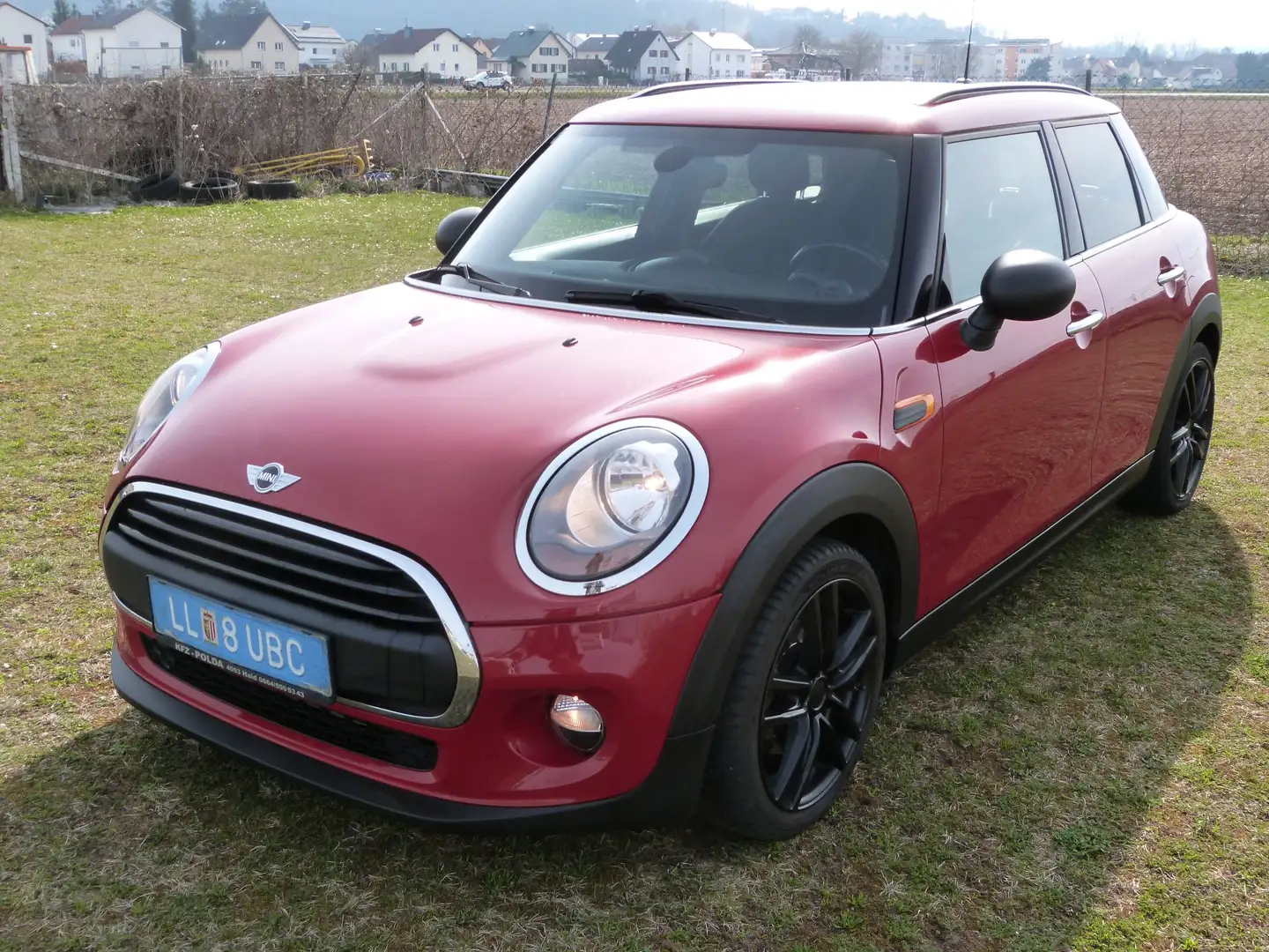 MINI One One First 5-F55 B38 Rot - 1