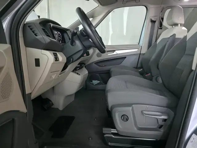 Volkswagen T7 Multivan VW T7 Multivan ÜH TDI Ansicht 13
