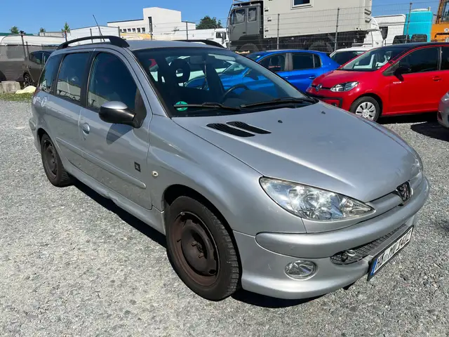 Peugeot 206 JBL Sound System/ 2Hand/Automatikgetriebe/