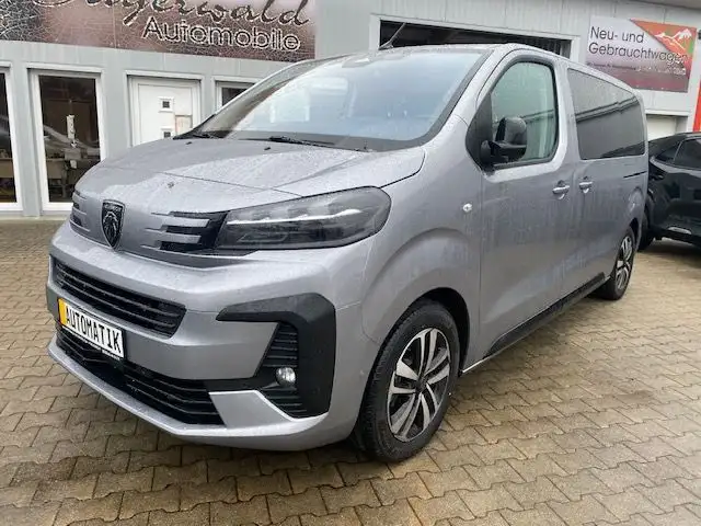 Peugeot Traveller Allure L2 Navi Glasdach AHK Leder 8-Si