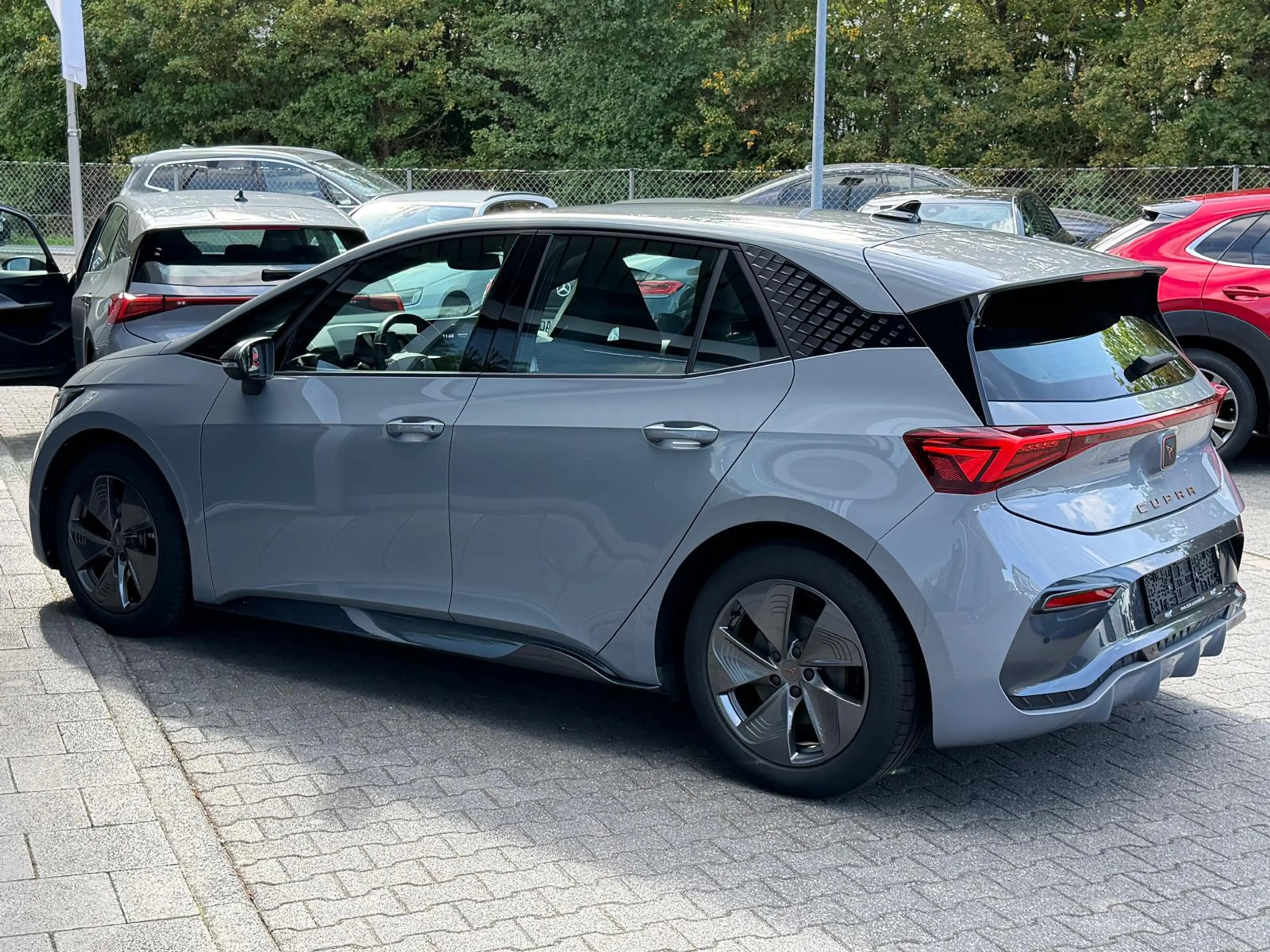 CUPRA Born 58 KWH >ALCANT+LED+TEMP+MFL+PDC+CARP+DAB+ — photo 7