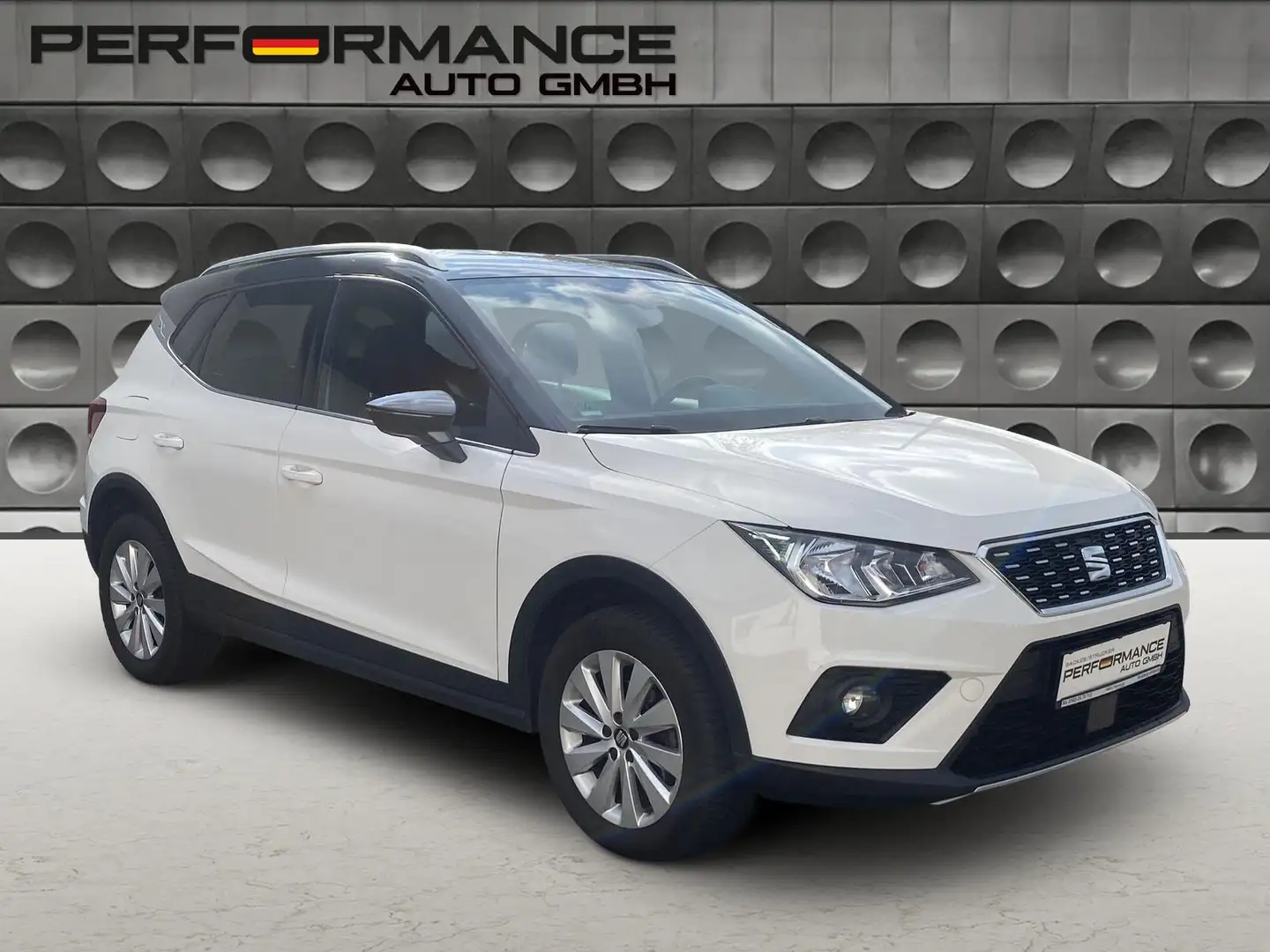 SEAT Arona 1.0 TSI Automatik Sitzh. PDC Bluet. Weiß - 1