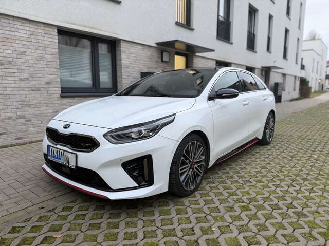 Imagine Kia ProCeed / pro_cee'd 1.6 T-GDI DCT7 OPF GT