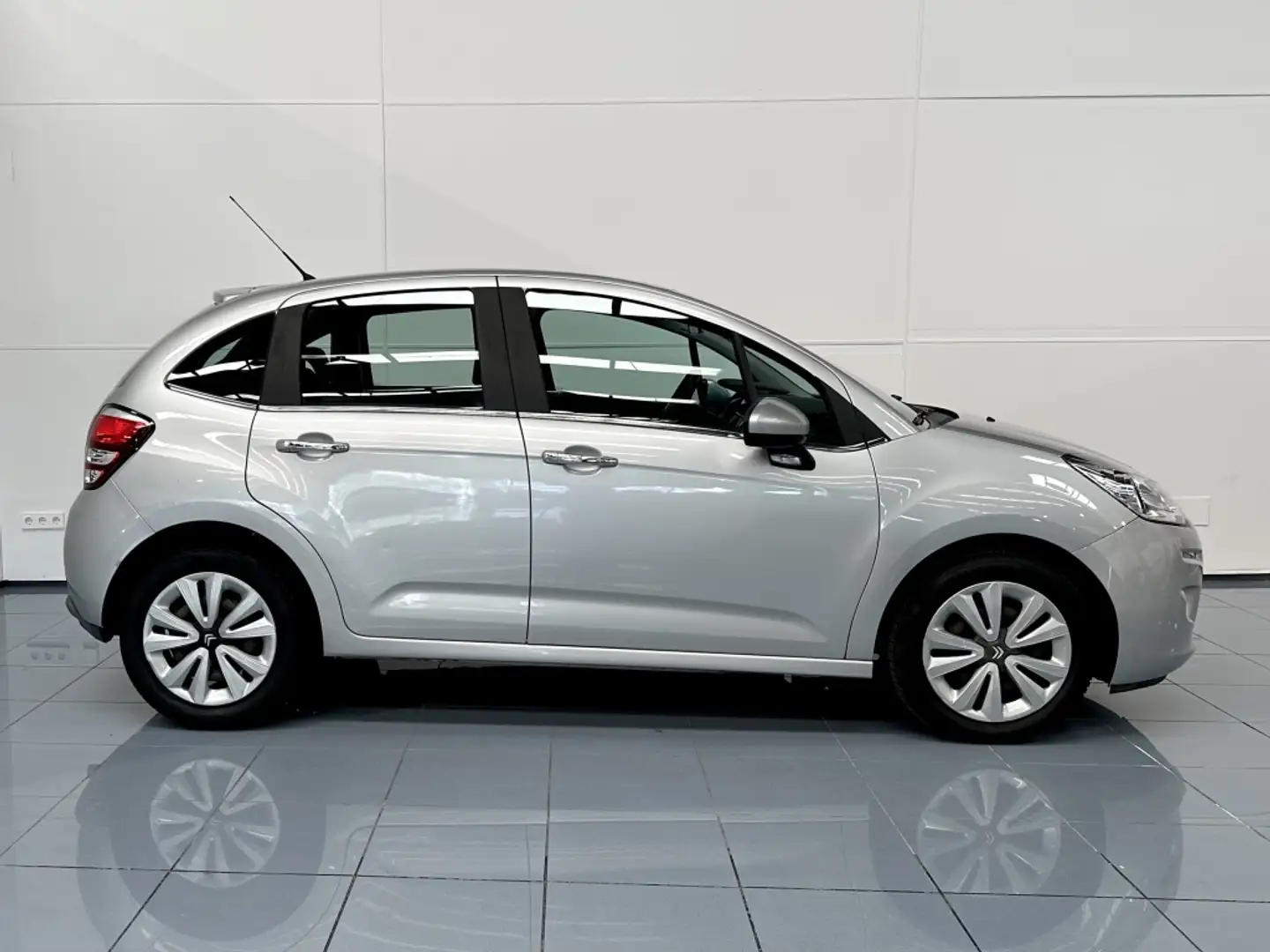 Citroen C3 1.6HDi Collection 90 Grau - 2