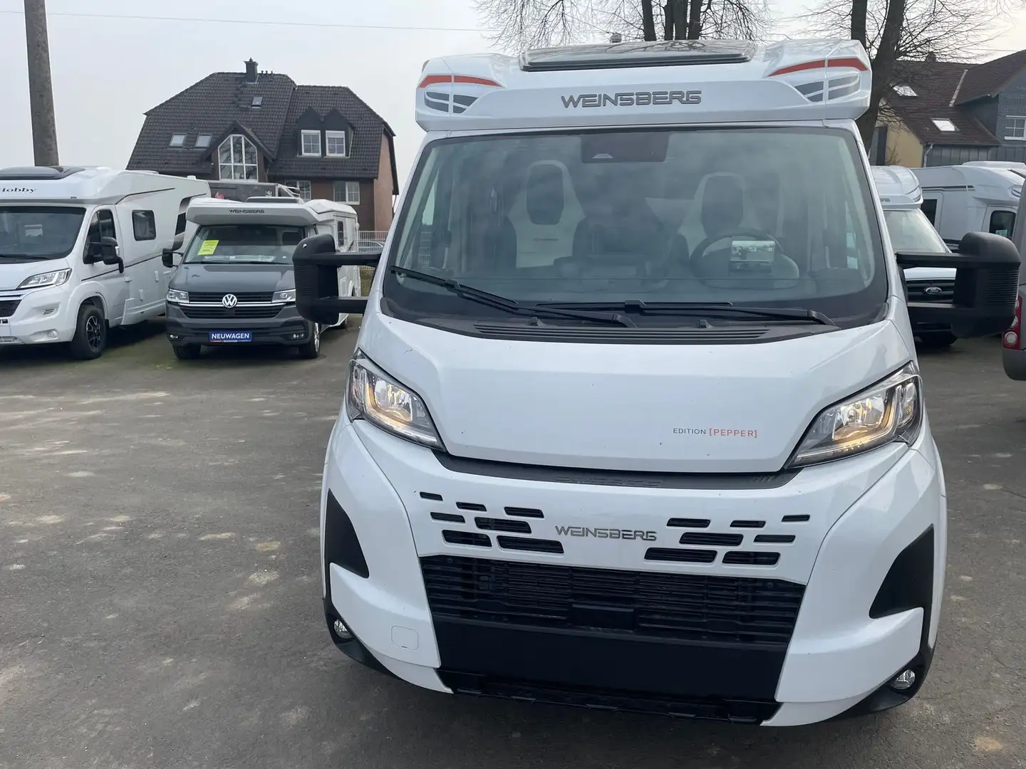 Weinsberg Caracompact  600 MEG Blanc - 2