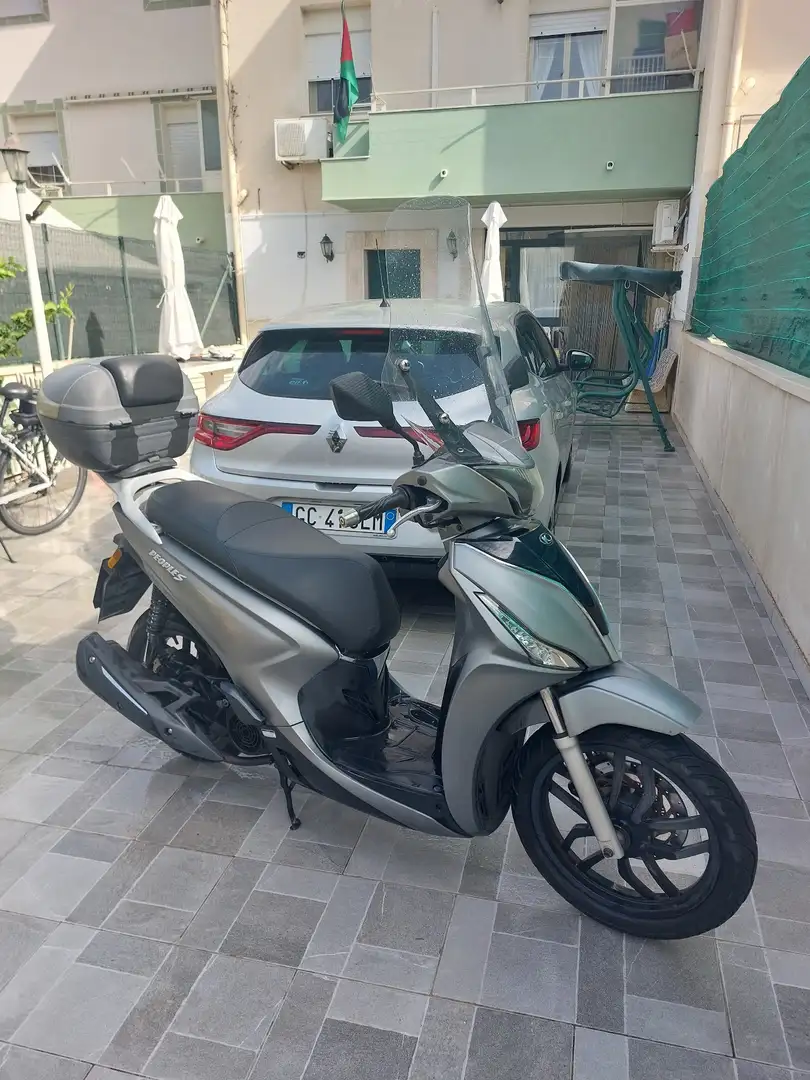 Kymco People S 125 Plateado - 1