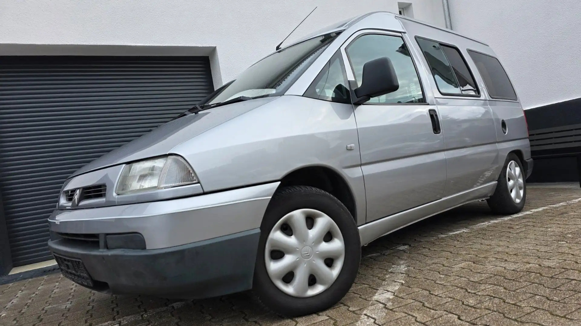 Citroen Jumpy 2,0 AUTOM+TÜV+GARANTIE+BEHINDERTEN-GERECHT Argintiu - 1