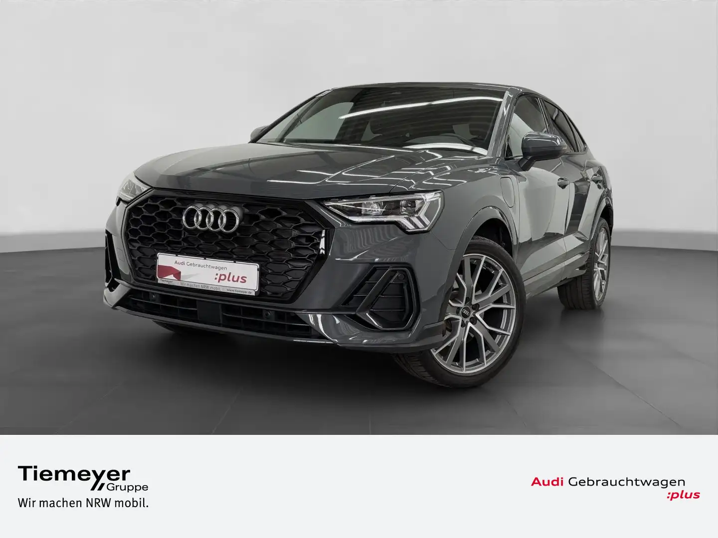 Audi Q3 45 TFSIe LM20 LED AHK SITZHZ Grau - 1
