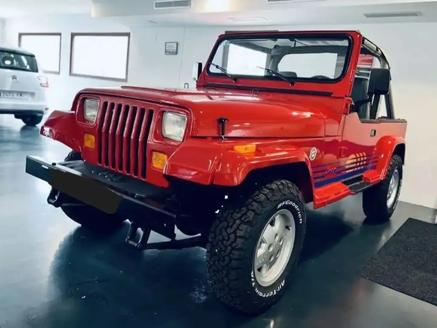 Jeep Wrangler Red - 1