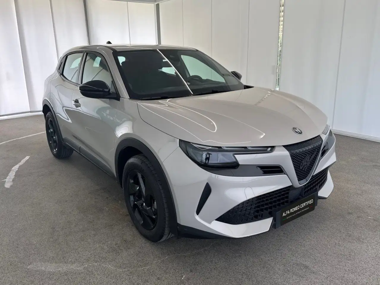 Alfa Romeo Junior 2025