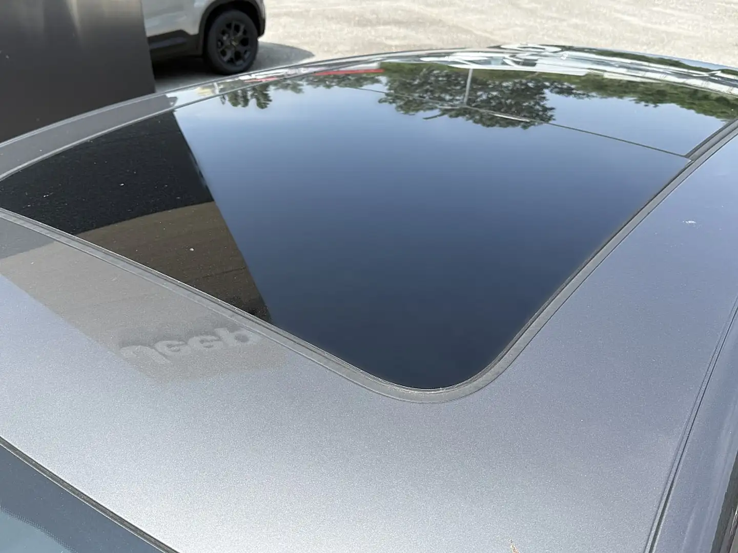 Porsche Macan Panoramaglasdach + Bose Soundsystem Grau - 2
