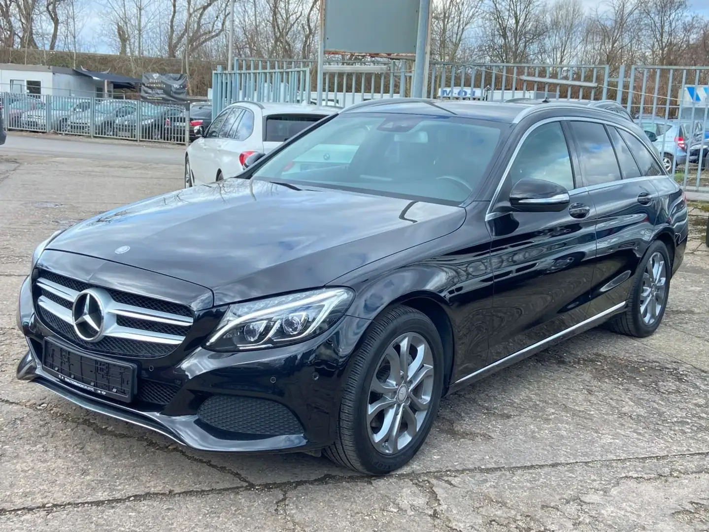 Mercedes-Benz C 220 C 220 T BlueTec Autom./LED/AHK/Navi/Schaltwippen Negro - 1