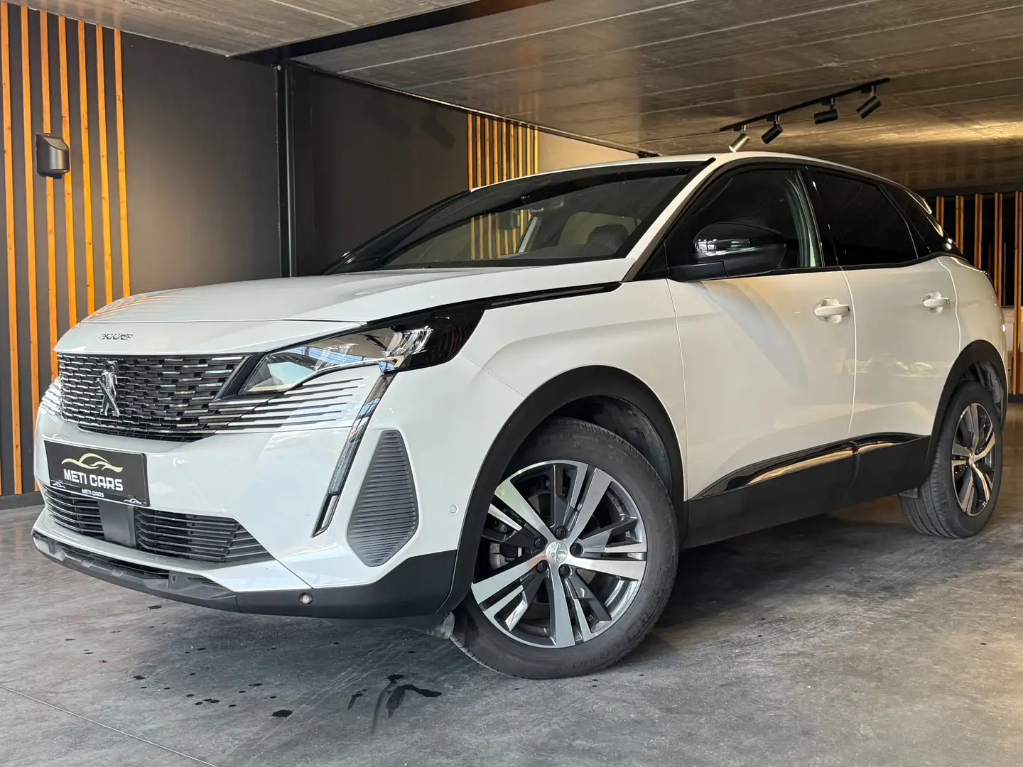Peugeot 3008 1.2 PureTech Allure | ACC | 360° Camera | Stoelve Weiß - 1