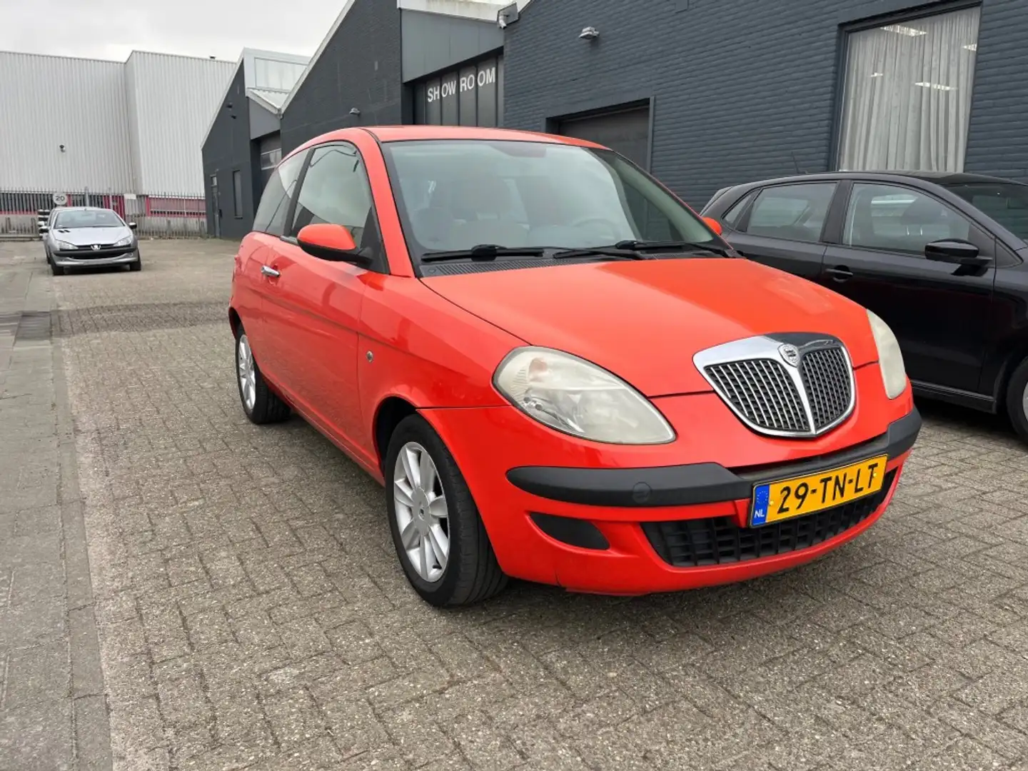 Lancia Ypsilon 1.2 B-COLORE - Zie omschrijving. Красный - 1