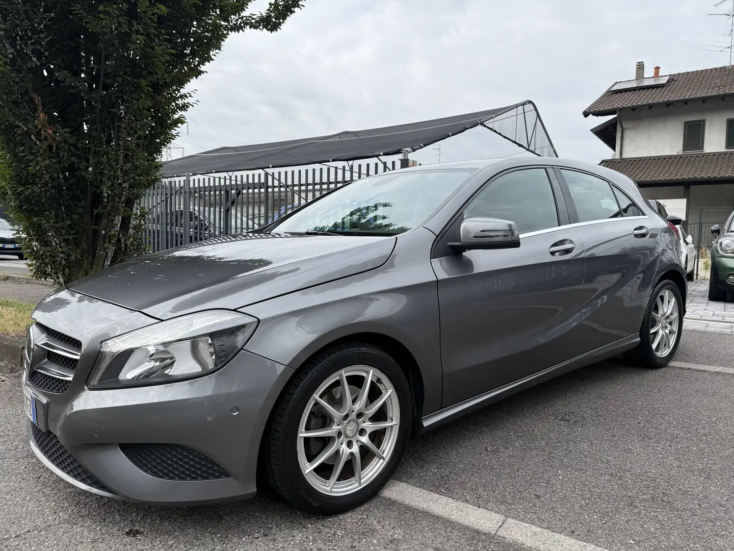 Mercedes-Benz A 200 W176 cdi (be) Premium per Neopatentati Grigio - 2