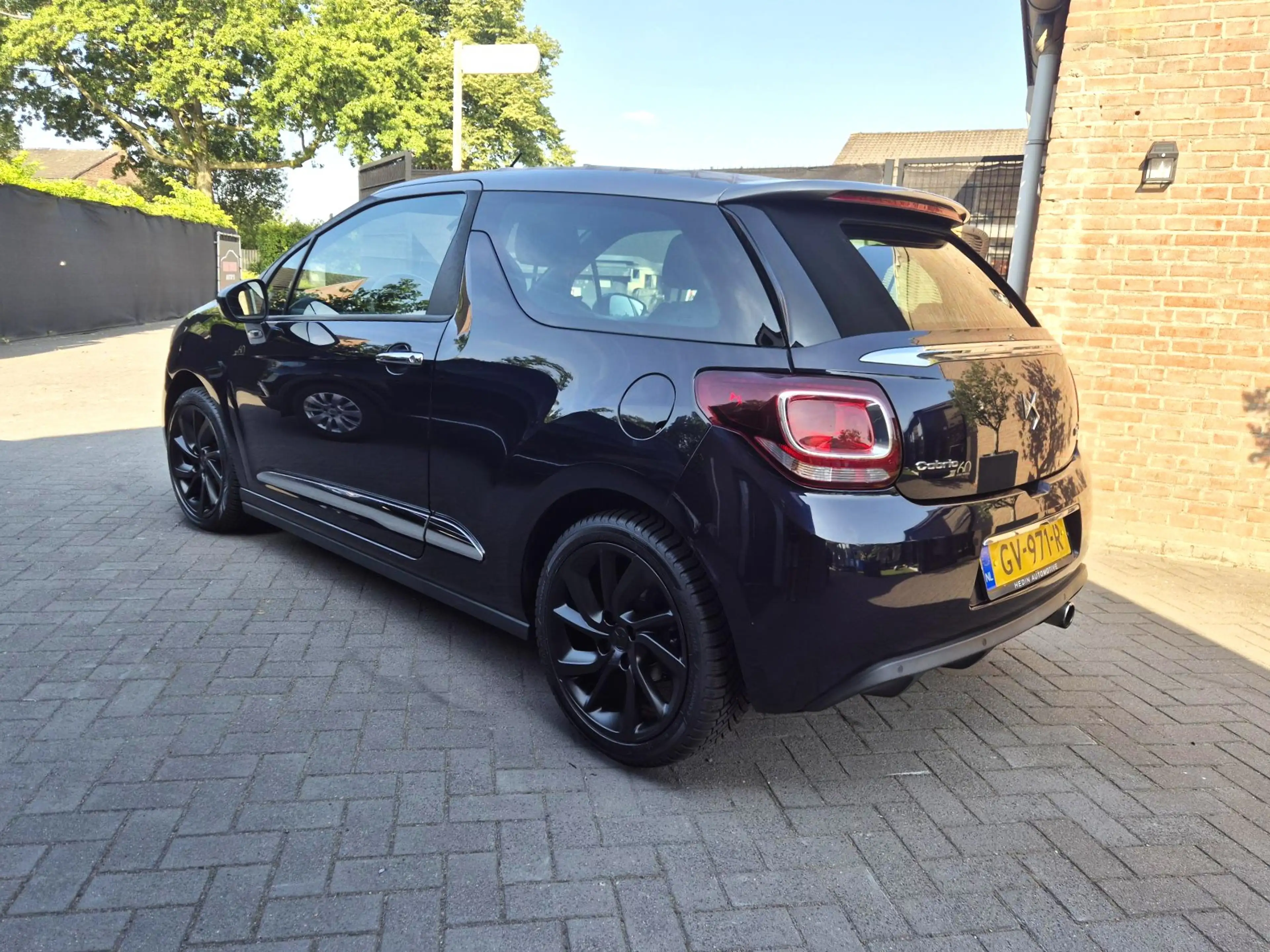 DS Automobiles DS 3 Cabrio 1.2 Cabrio 1955 Jubileum uitvoering met Nav — photo 10