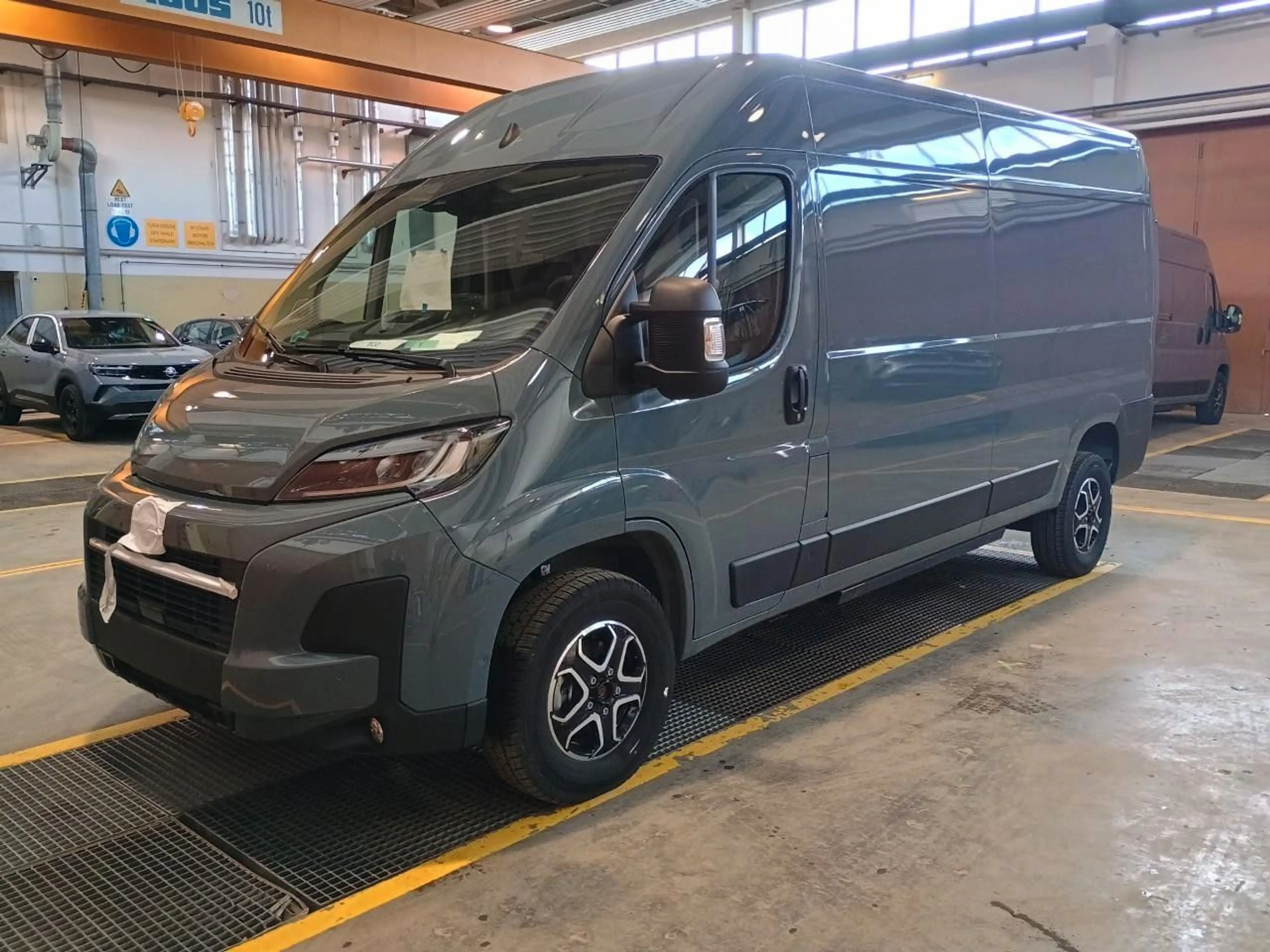 Opel Movano Cargo e 110kWh L3H2 3,5t ACC Sitzhzg