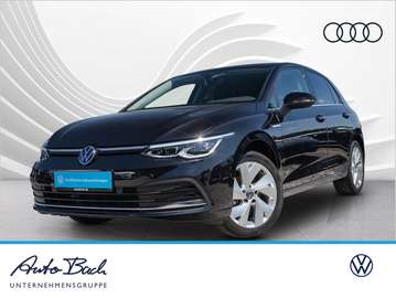 VIII 1.5 TSI "Style" DSG Navi LED Digital C