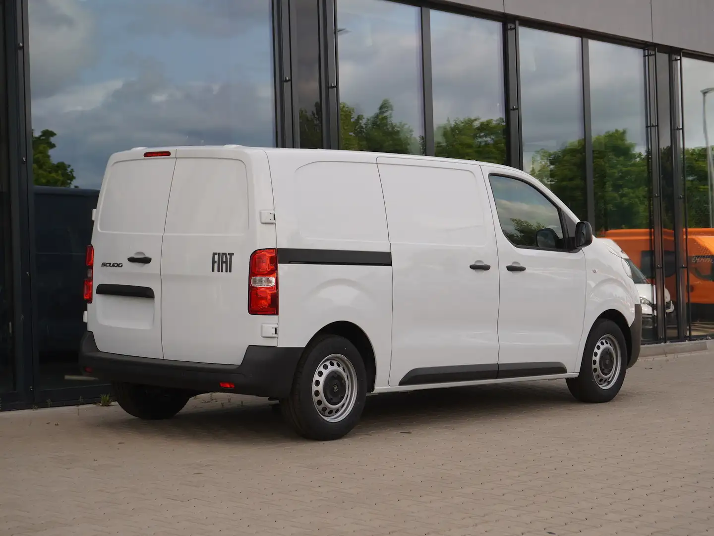 Fiat Scudo L2 / 10-Zoll-Radio + Durchladeklappe Weiß - 2