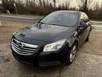 Insignia 1.8i Edition