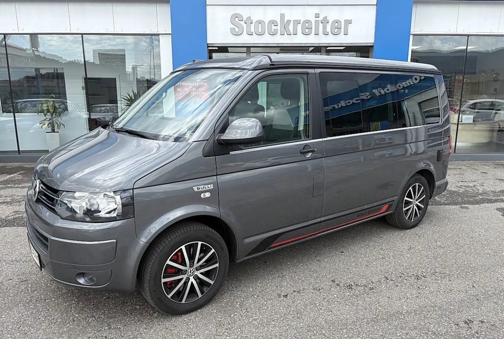 Volkswagen T5 California California Beach 2,0 TDI 4Motion*CAMPER*AHK*TEMPO*APP*MARKISE Grau - 2