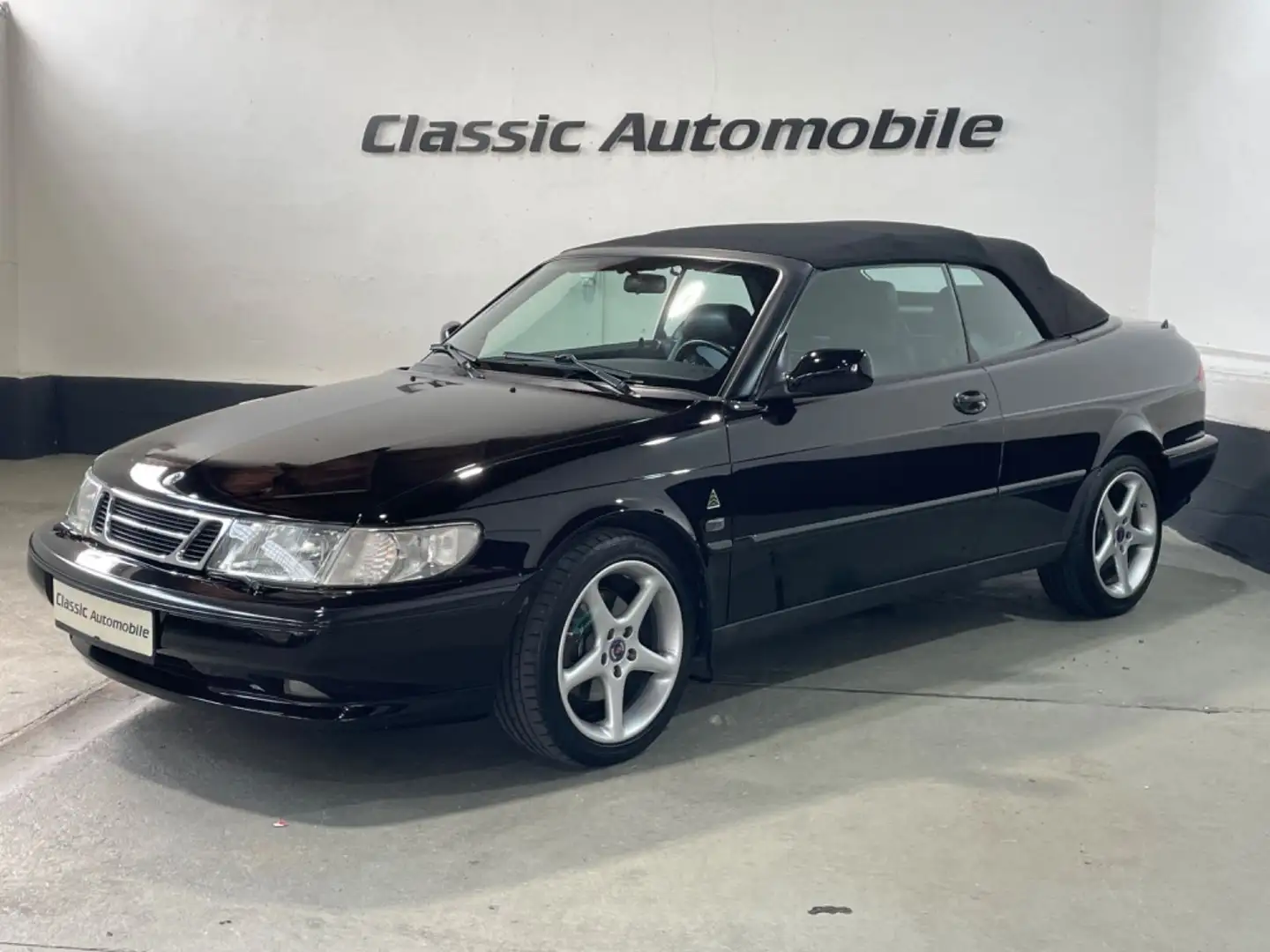 Saab 900 SE Cabrio "Talladega" *HERBSTAKTIONSPREIS* Schwarz - 1