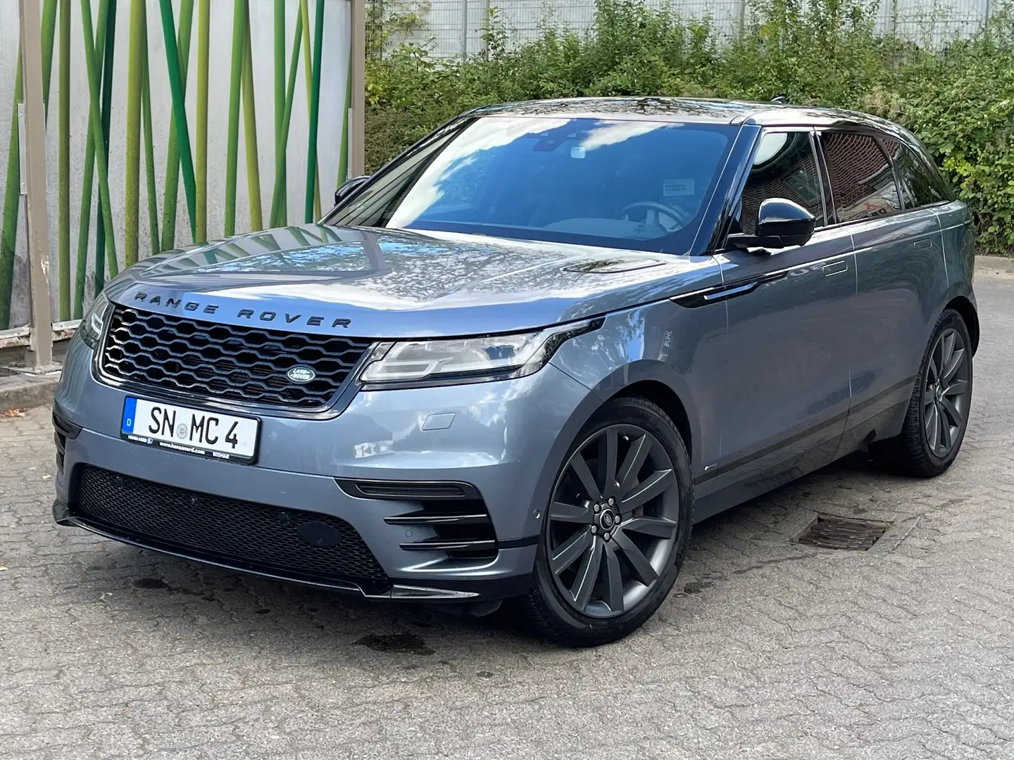 Land Rover Range Rover Velar 3.0d R-Dynamic HSE - 1