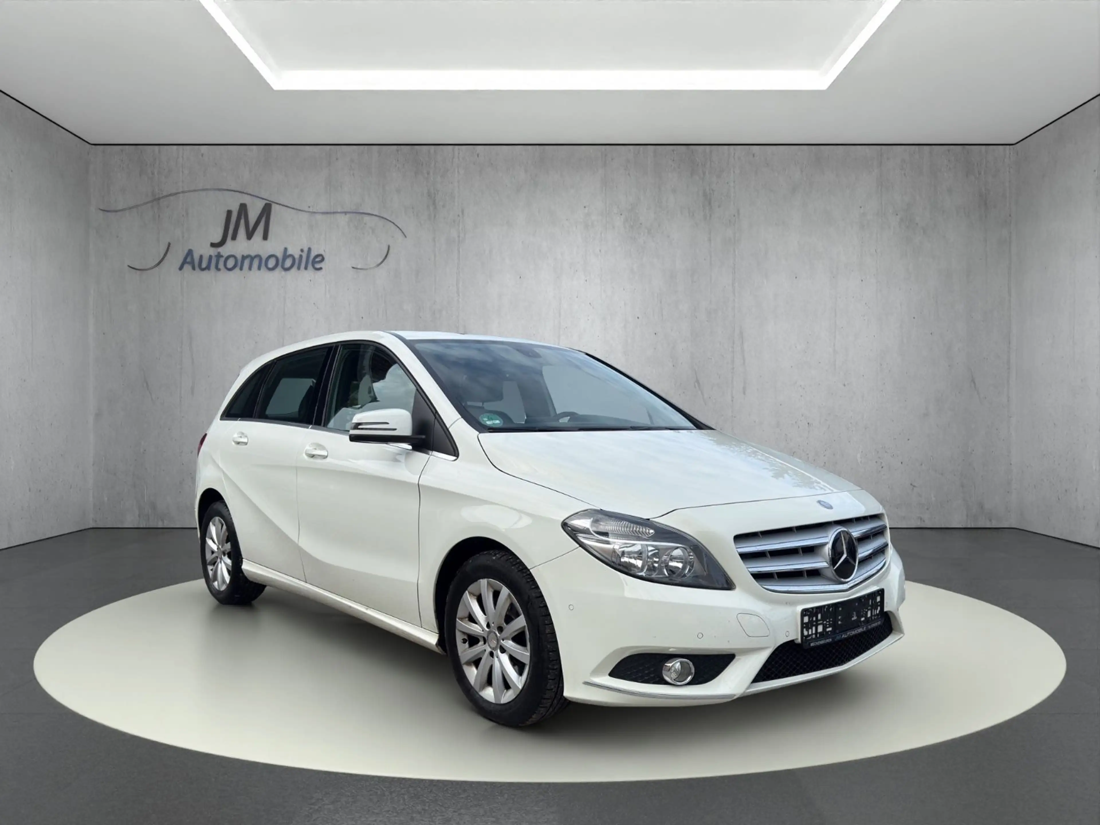 Mercedes-Benz B 200 Klima AHK Sitzheizung PDC