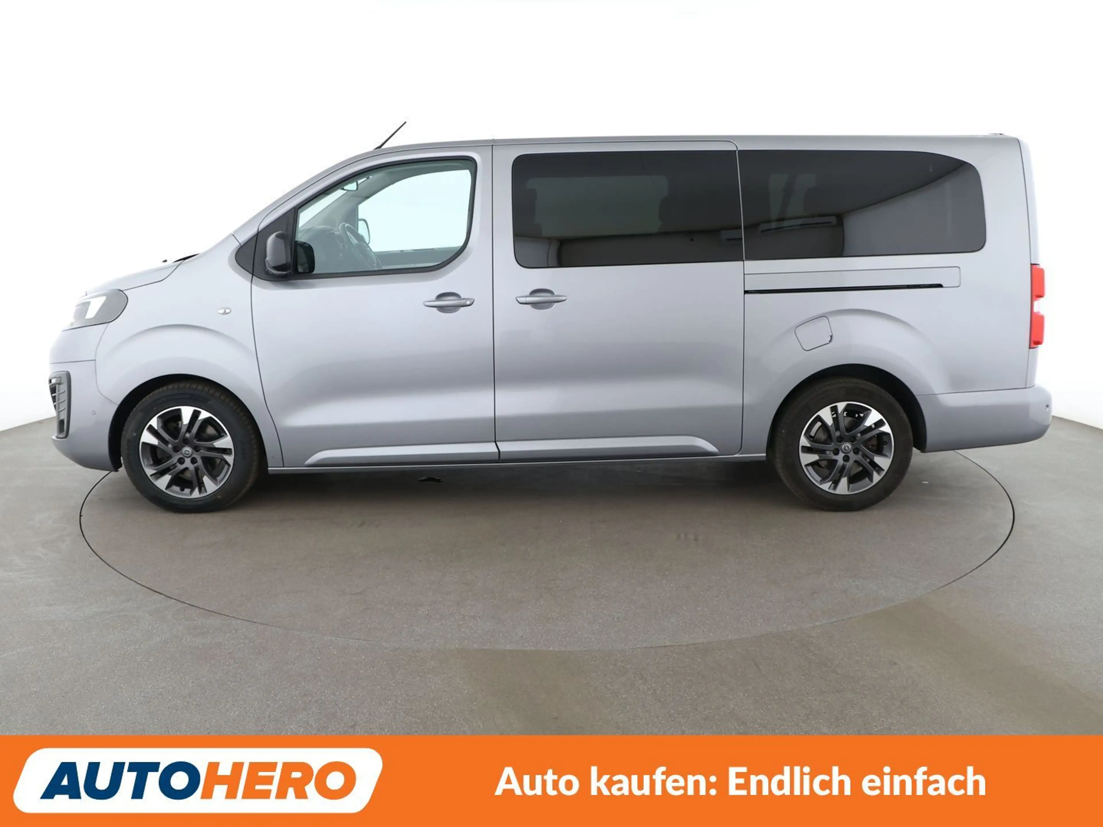 Opel Zafira Life 2.0 CDTI Elegance L (L3) Aut.*HUD*XENON*TEMPO*CAM* — photo 3