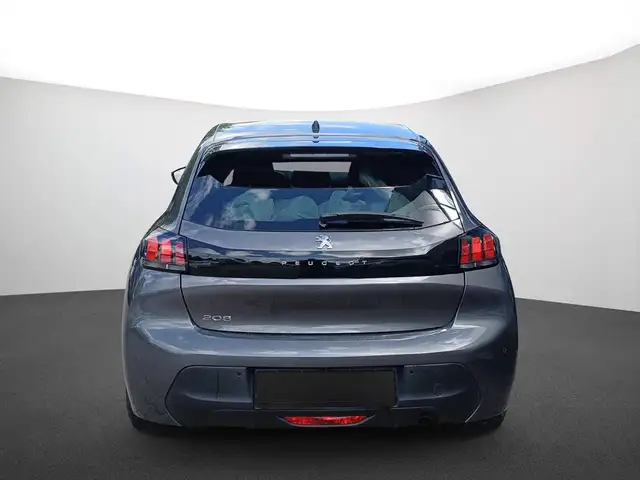 Peugeot 208 view 3