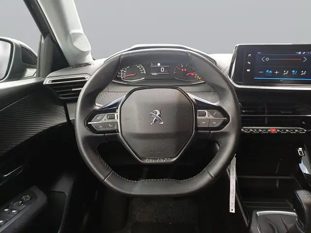 Peugeot 208 view 13