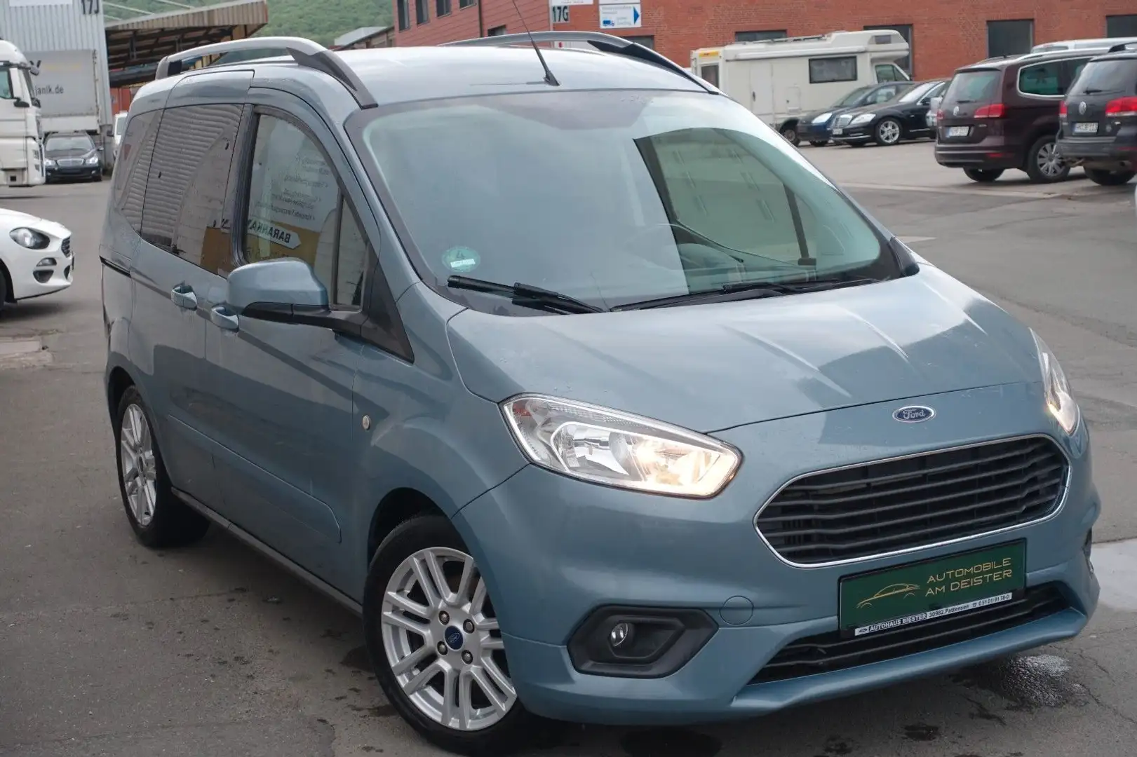 Ford Tourneo Courier Titanium*AHK*SHZ*BFS*TEMPOMAT*1H Azul - 1