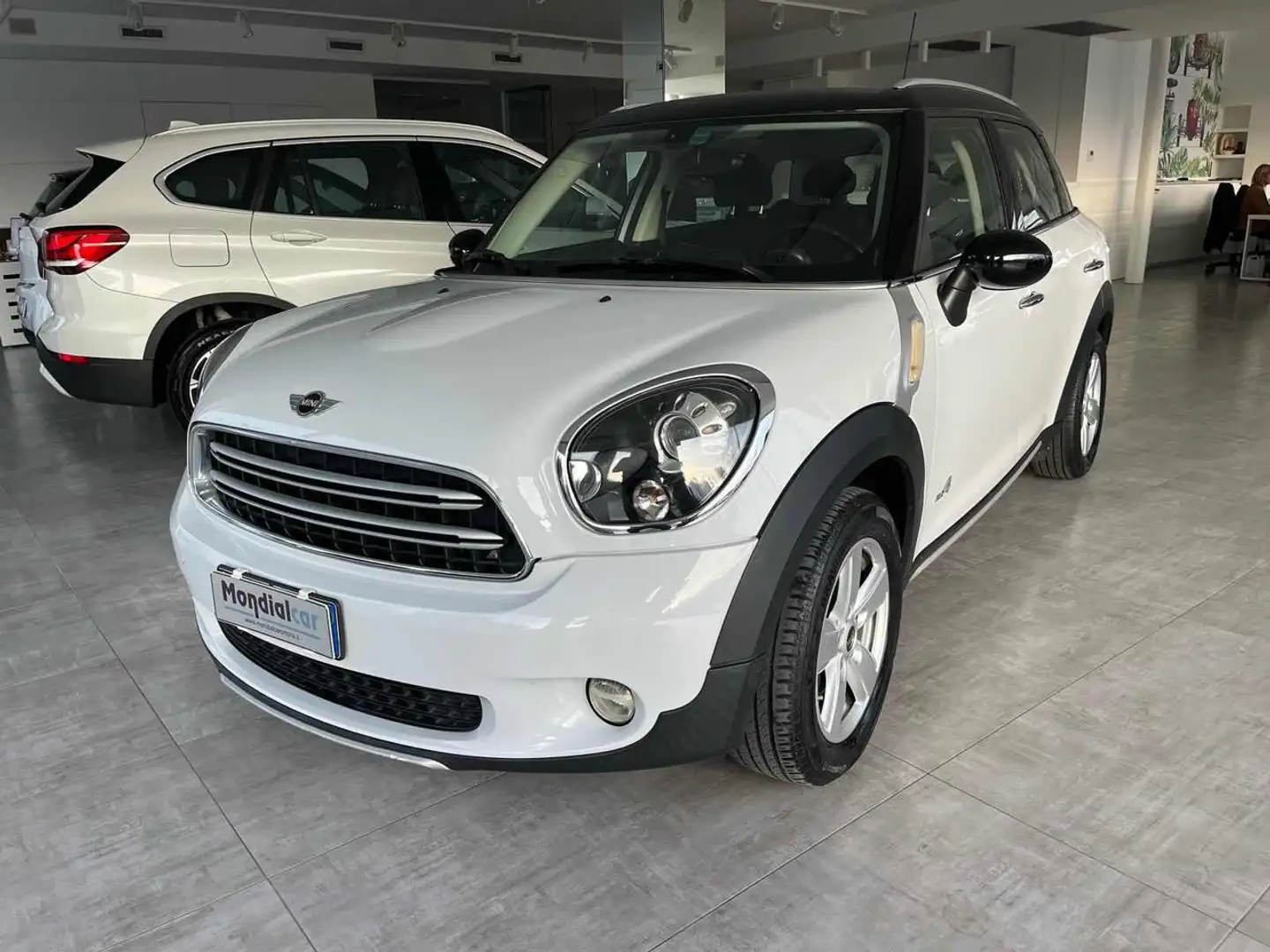 MINI Cooper D Countryman Mini ALL4 Bianco - 1