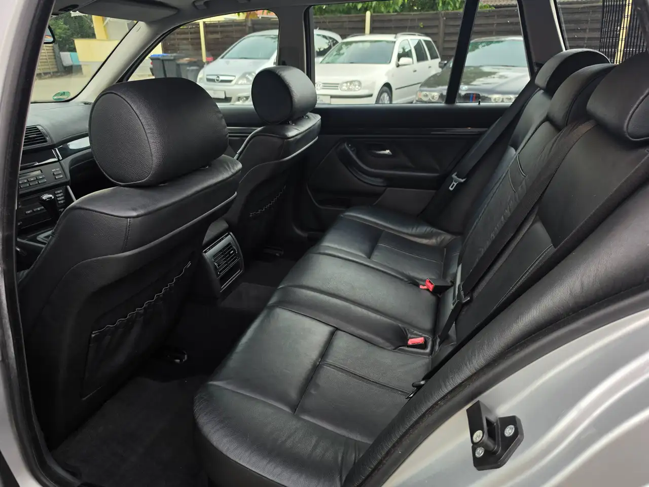 BMW 520 i E39 Touring " Tüv 06-2028 / 2.Hand / Leder / Klima / SD / S.Heft ", foto 12