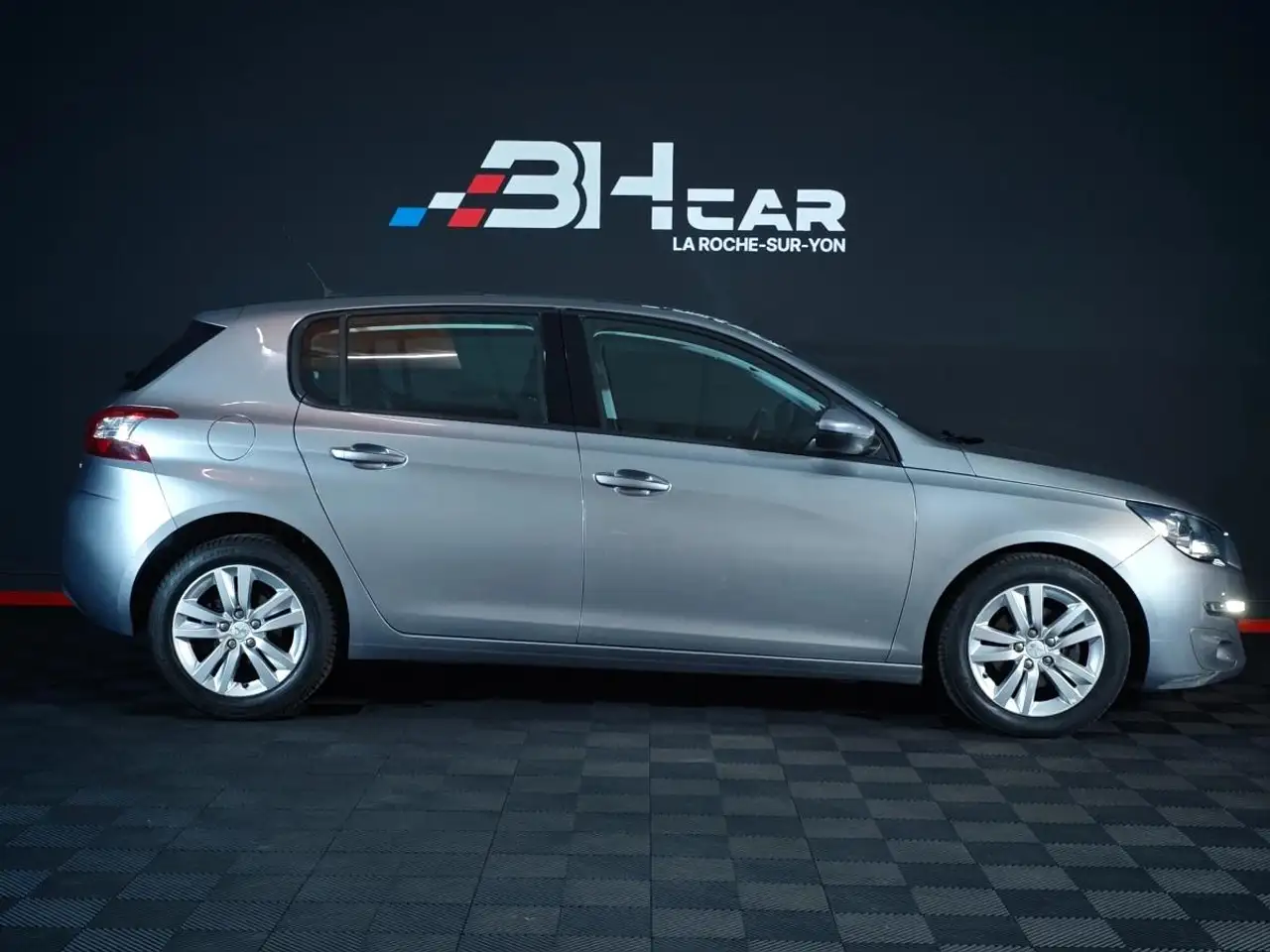 Peugeot 308 308 SW — photo 3