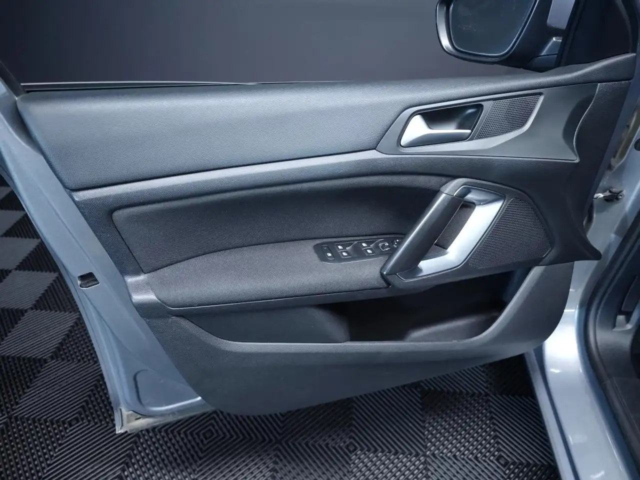 Peugeot 308 308 SW — photo 25