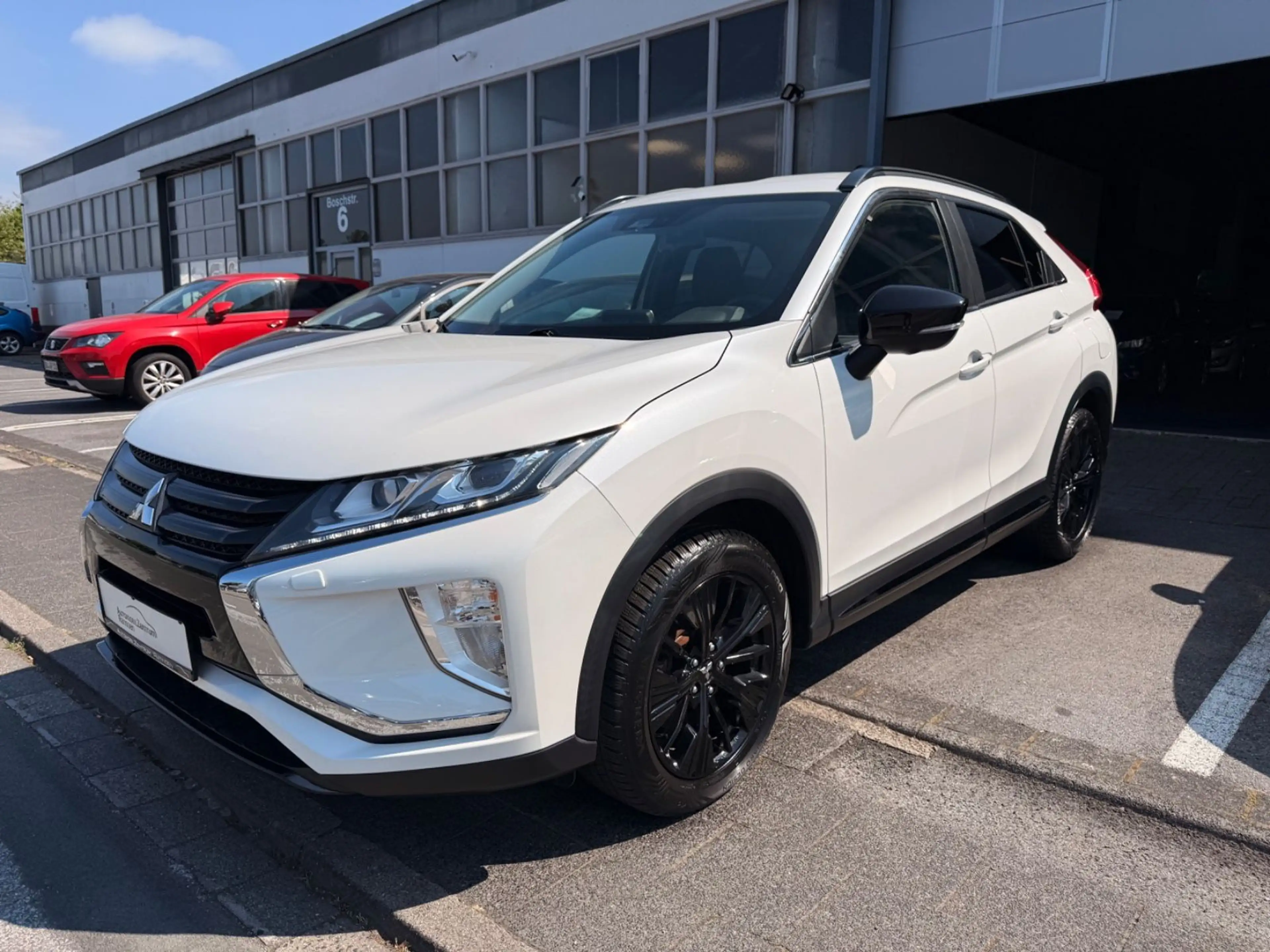 Mitsubishi Eclipse Cross Active+ 4WD 1.HD*NAVI*LED*ALU*TOP — photo 3