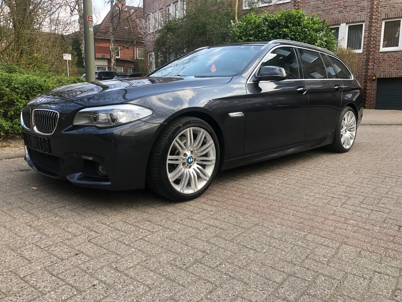 BMW 530