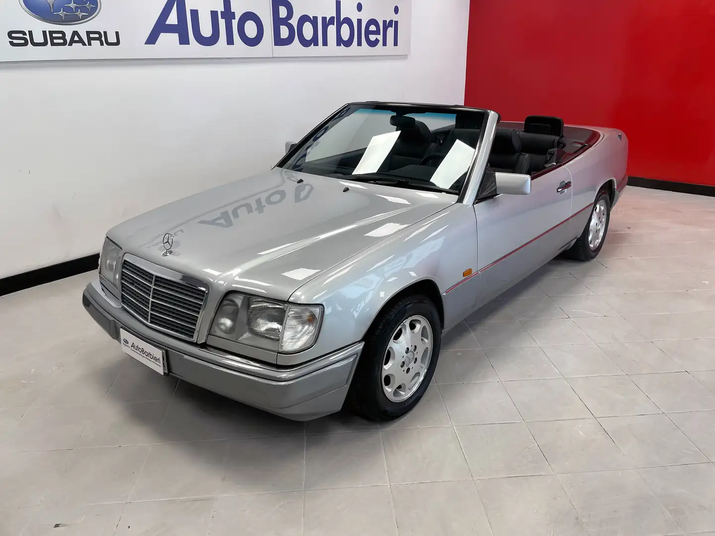 Mercedes-Benz E 200 Classe E - W124 Cabrio Cabrio Argento - 1