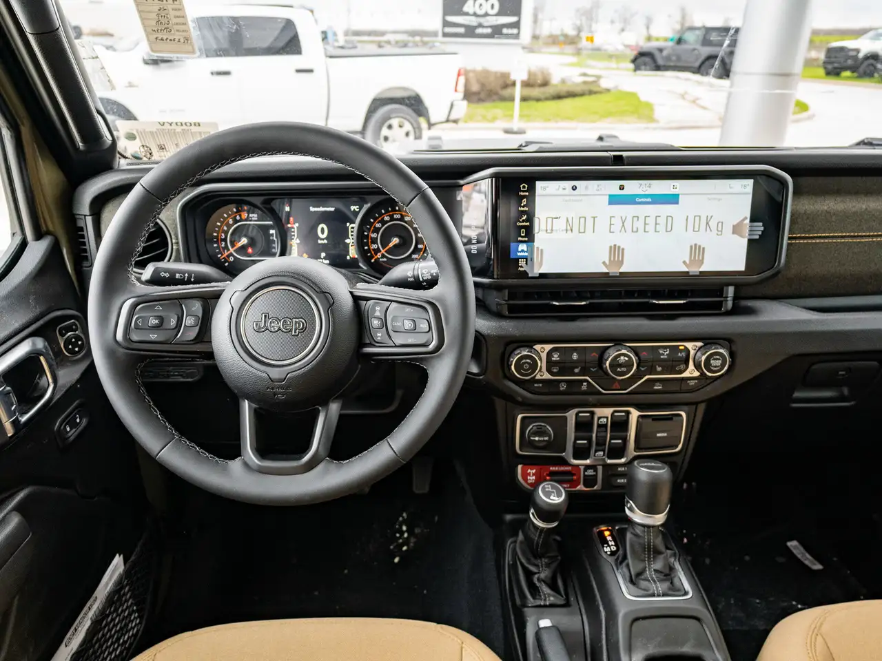 Jeep Gladiator снимка Jeep Gladiator
