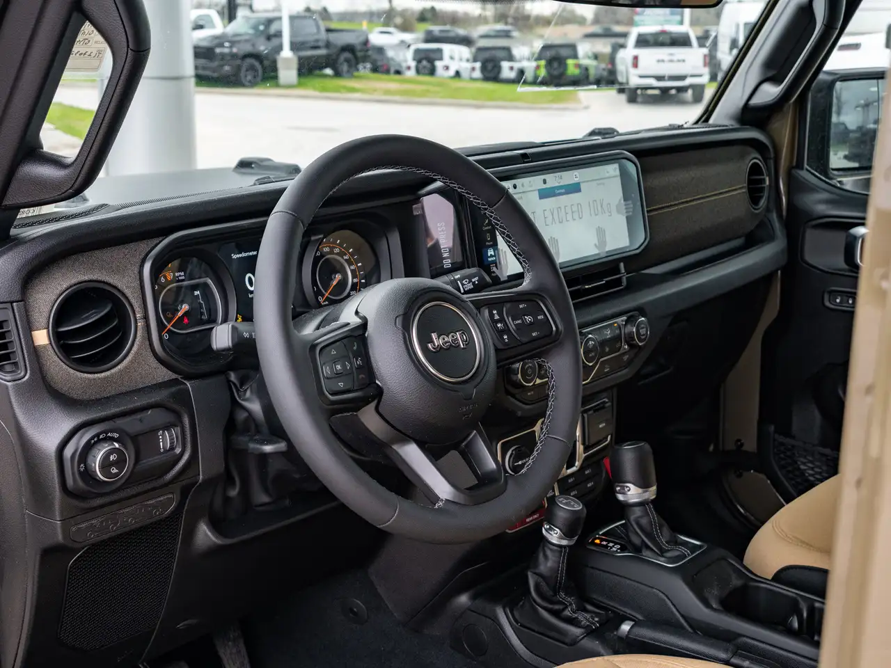 Jeep Gladiator снимка Jeep Gladiator