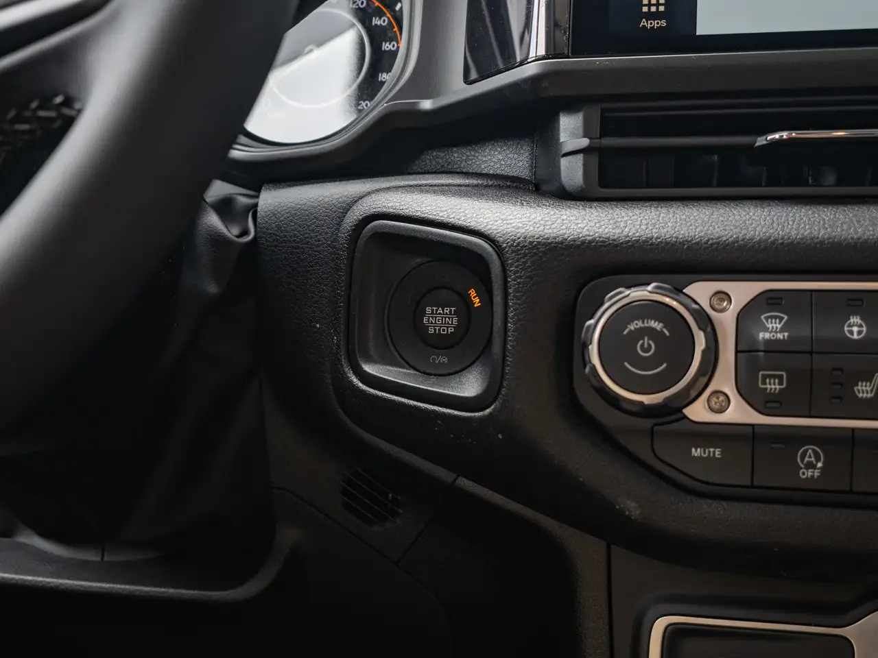 Jeep Gladiator снимка Jeep Gladiator
