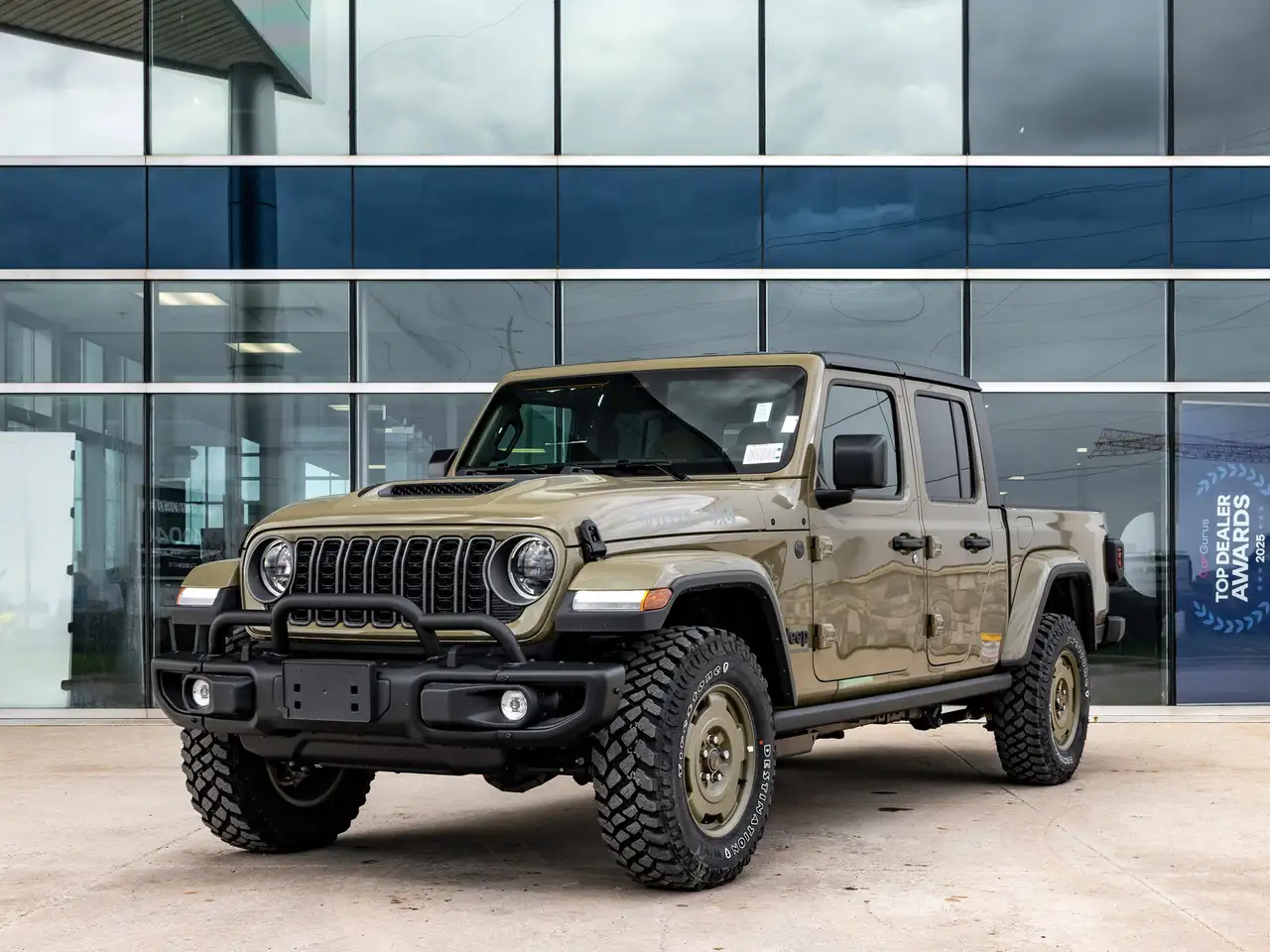 Jeep Gladiator снимка Jeep Gladiator