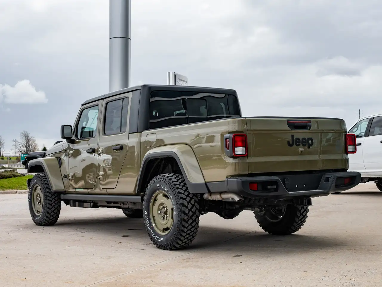 Jeep Gladiator снимка Jeep Gladiator