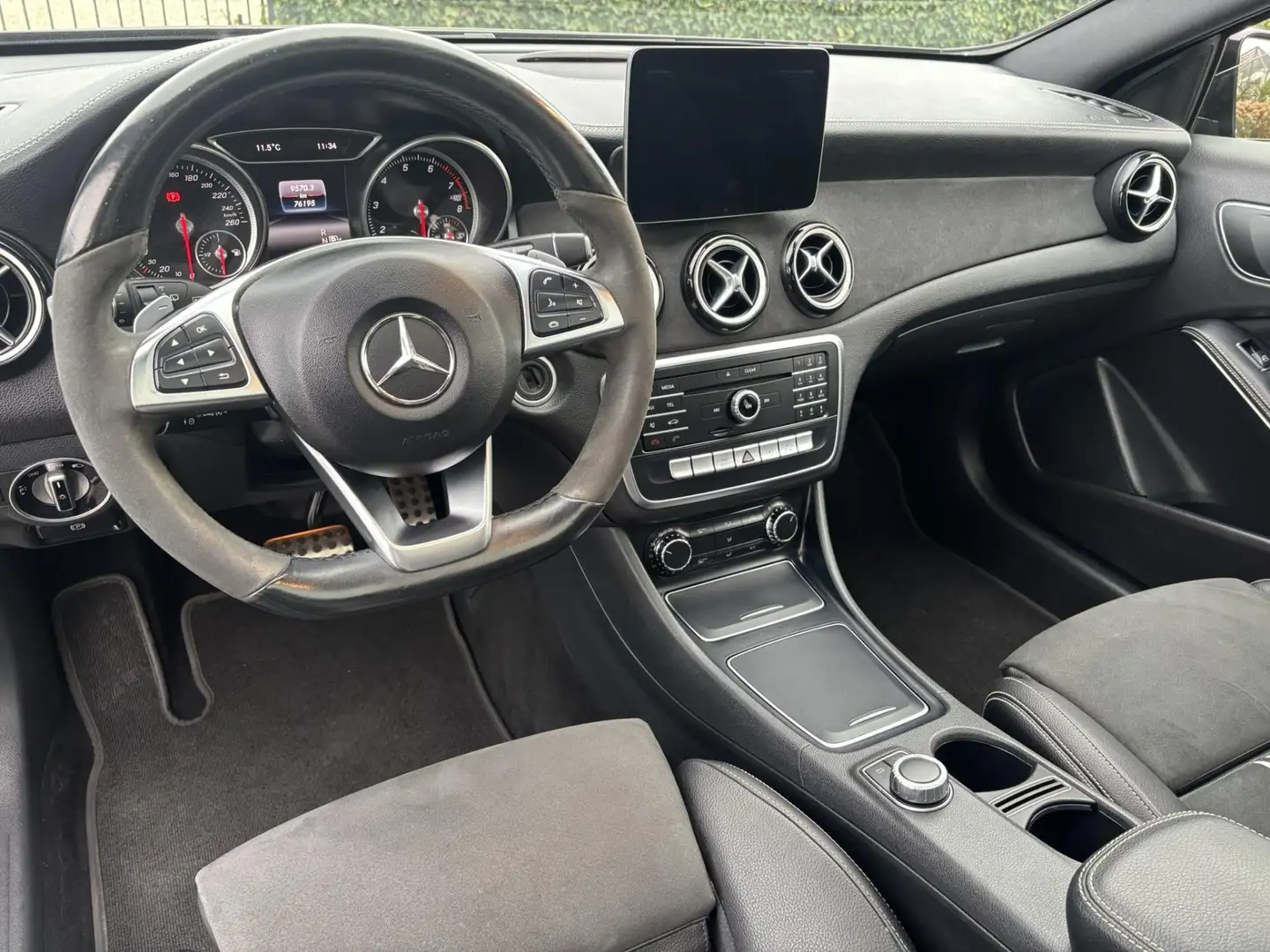 Mercedes-Benz A 180 | Automaat | Cruise control | Climate control | Ca Schwarz - 2