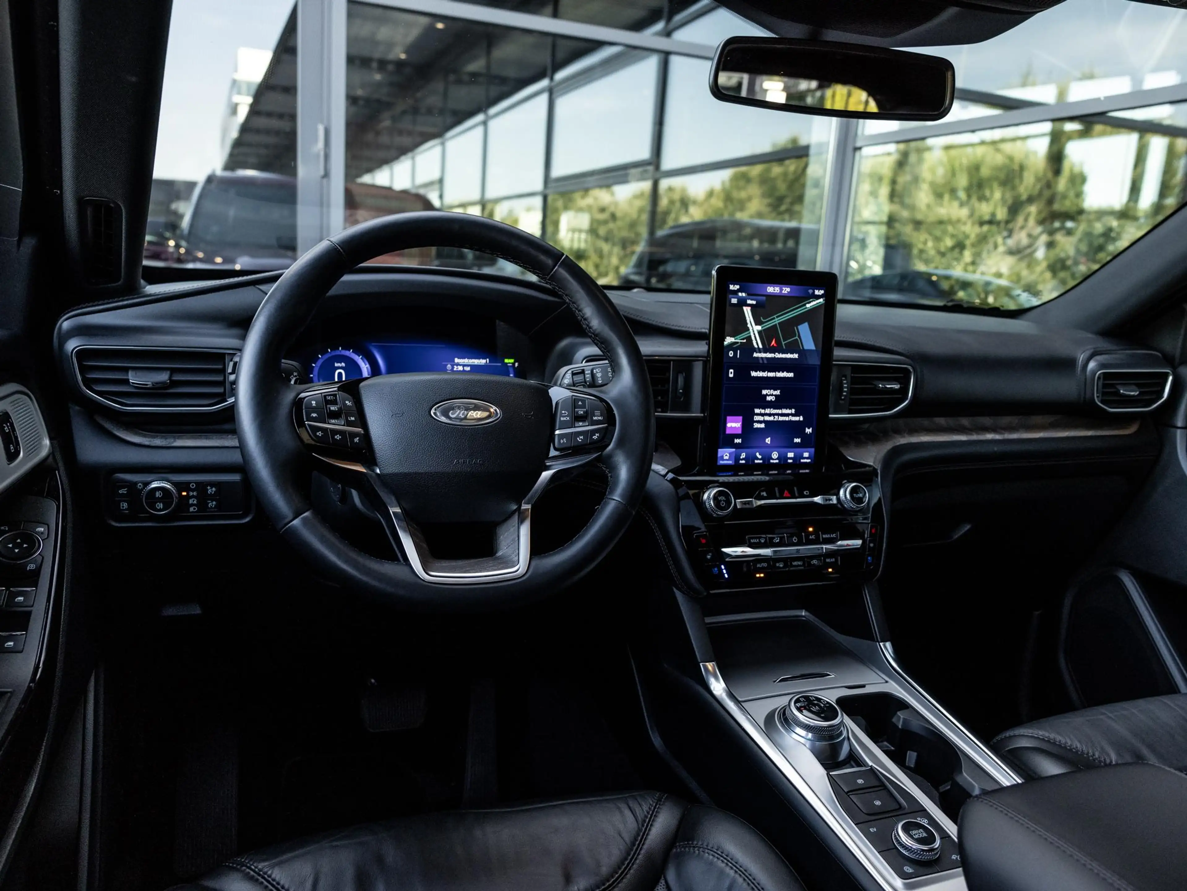 Ford Explorer 3.0 V6 ECOBOOST | PHEV | PLATINUM | 7-ZITTER | PAN — photo 13