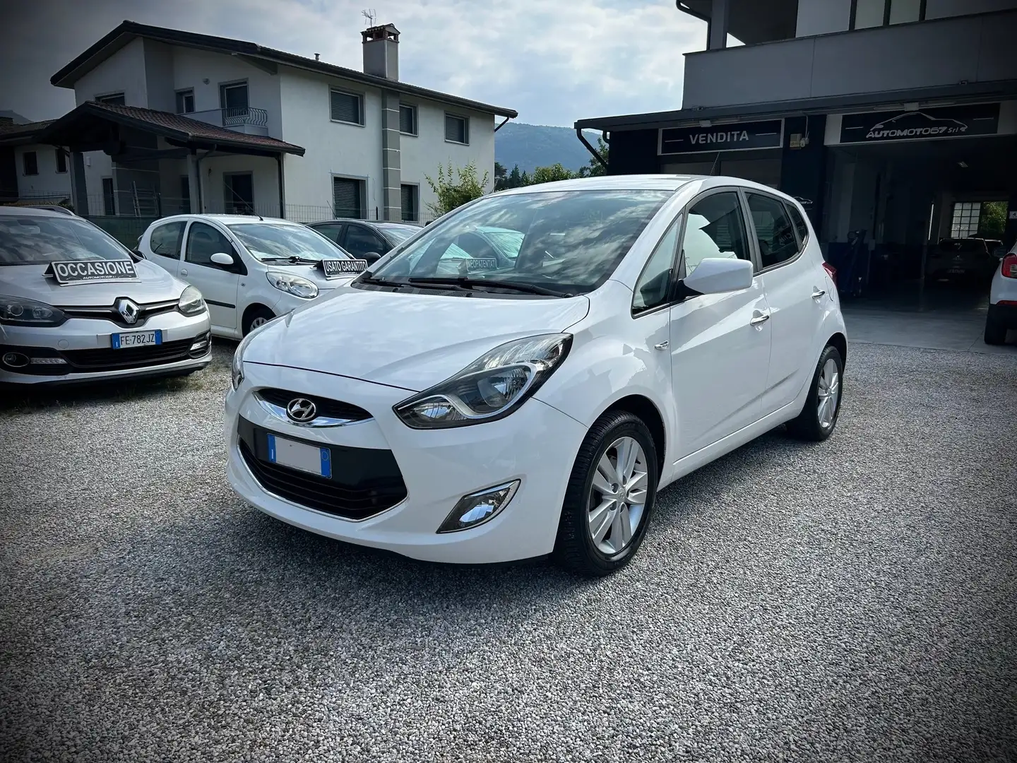 Hyundai iX20 1.4 crdi UNIPROPRIETARIO-NEOPATENTATI Bianco - 1