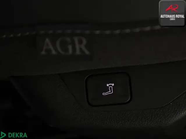 Opel Astra view 11