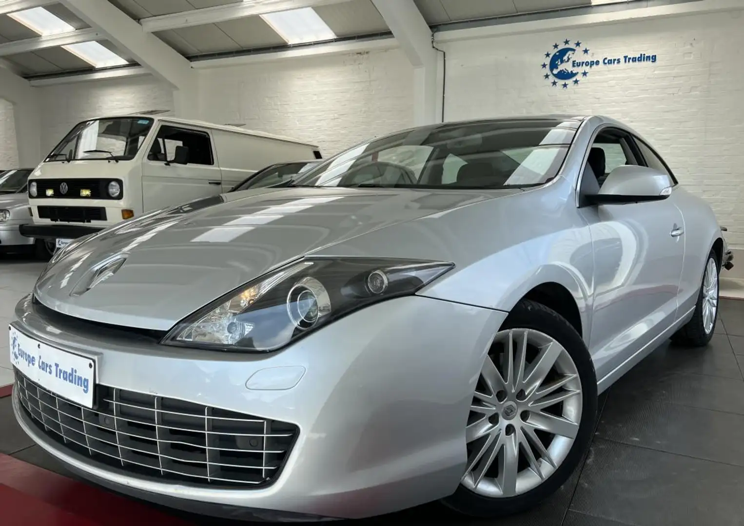 Renault Laguna 3.0DCI V6 4CONTROL BVA 1ÈRE MAIN GAR 12M - 1